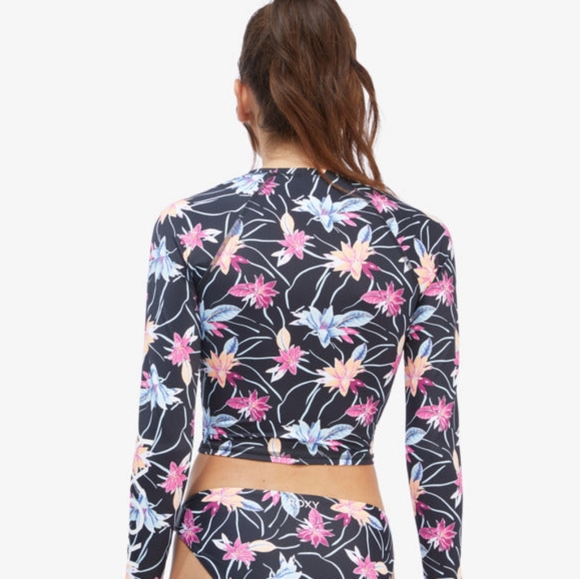 ROXY Active Cropped Long Sleeve Rashguard Size SMALL NWOT - Picture 6 of 9